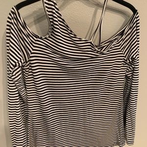Cutout long sleeve stripes!